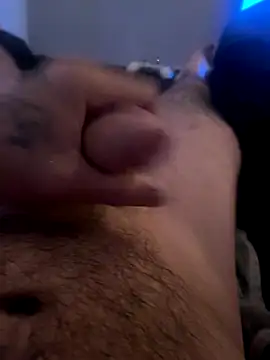 Snapshot of Yorkieboiiiiiii chatting on 12.14.25 Yorkieboiiiiiii online show from 12.14.25