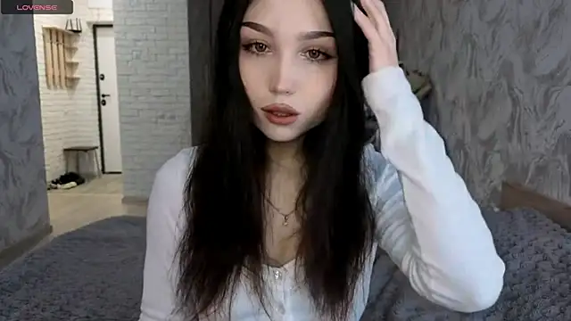 Snapshot of Qwami_Amie chatting on 05.20.26 Qwami Amie online show from 05.20.26