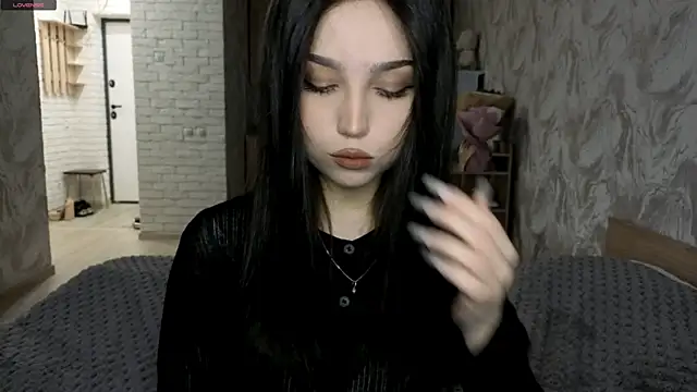 Snapshot of Qwami_Amie chatting on 06.06.26 Qwami Amie online show from 06.06.26
