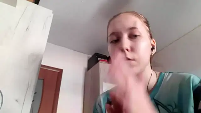 Snapshot of Annette_meow1 chatting on 03.10.26 Annette meow1 online show from 03.10.26