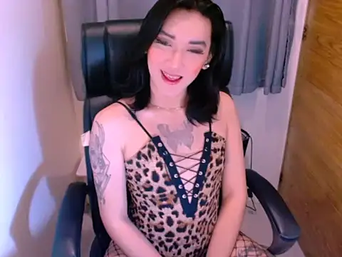 lil cummer69 online show from 12.19.25