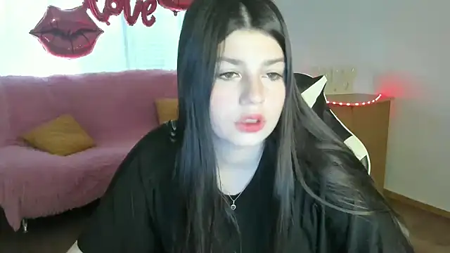 KisaModel online show from 04.19.26