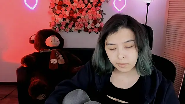 SirenMystiq online show from 04.19.26