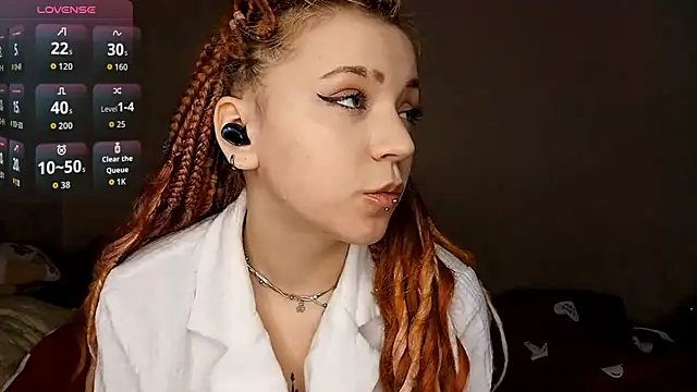 NoMoreCIothes online show from 01.10.26