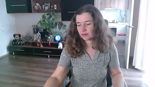 SofiaBoone online show from 01.17.26