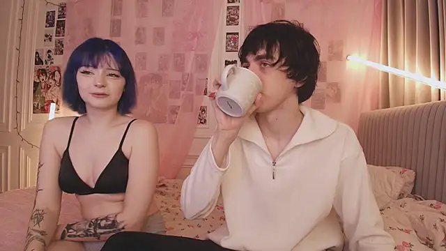 Snapshot of midnight_memories chatting on 01.08.26 midnight memories online show from 01.08.26