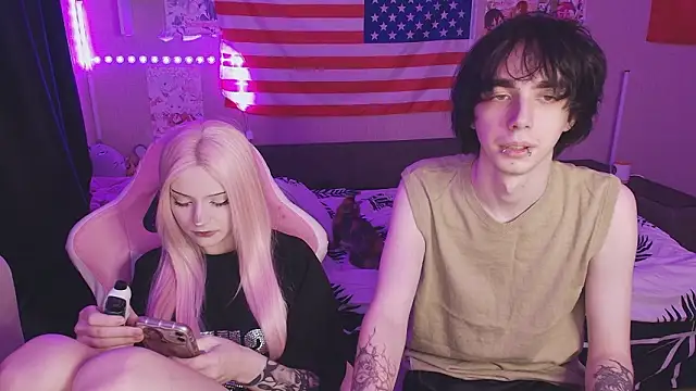 Snapshot of midnight_memories chatting on 02.23.26 midnight memories online show from 02.23.26