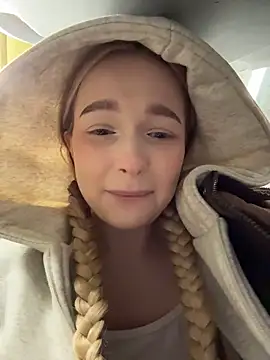 -teenytiny- online show from 02.08.26