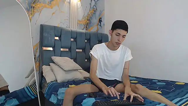 Snapshot of SWEET_RABBIT1 chatting on 02.10.26 SWEET RABBIT1 online show from 02.10.26