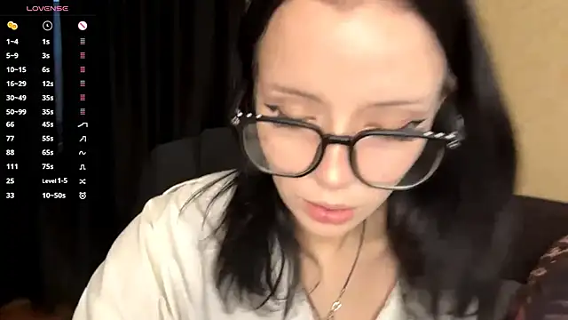 Eva blo0m online show from 12.19.25