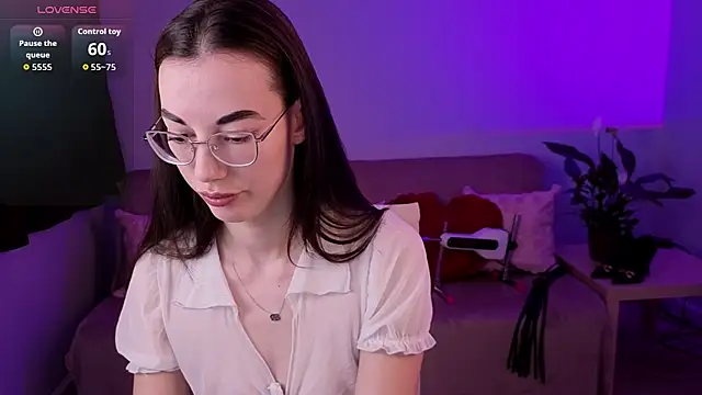 Snapshot of EmmaJacson chatting on 02.16.26 EmmaJacson online show from 02.16.26