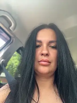 Snapshot of MeganBlueq chatting on 06.18.26 MeganBlueq online show from 06.18.26