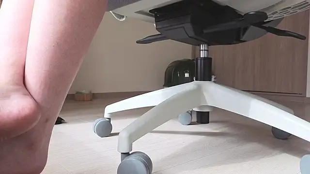 Snapshot of Feetbeth chatting on 02.16.26 Feetbeth online show from 02.16.26