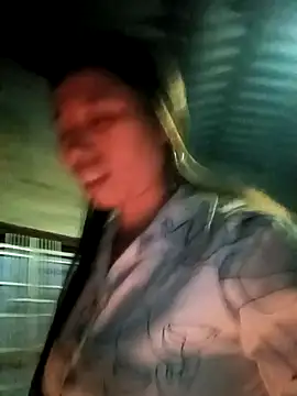 Snapshot of jikey- chatting on 01.18.26 jikey- online show from 01.18.26