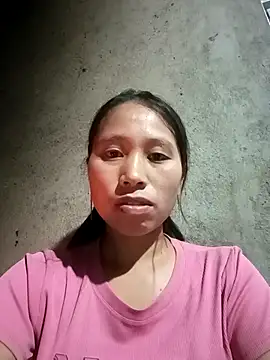 Snapshot of jikey- chatting on 02.04.26 jikey- online show from 02.04.26