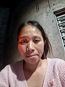 Snapshot of jikey- chatting on 02.16.26 jikey- online show from 02.16.26