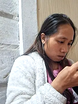 Snapshot of jikey- chatting on 02.19.26 jikey- online show from 02.19.26