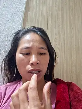 Snapshot of jikey- chatting on 02.19.26 jikey- online show from 02.19.26