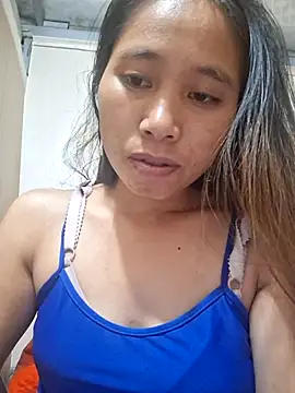 Snapshot of jikey- chatting on 02.24.26 jikey- online show from 02.24.26