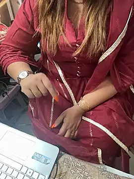 butterflyslay online show from 04.17.26