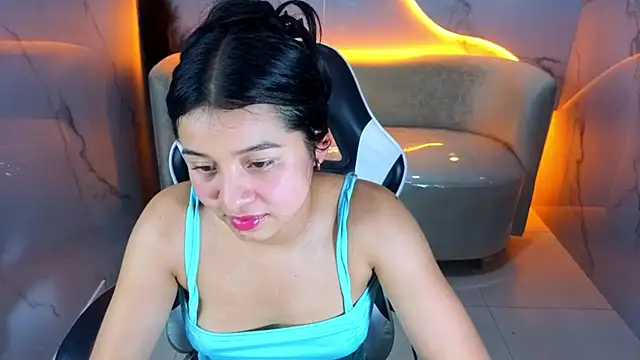 Sofi Adams Tx online show from 01.05.26