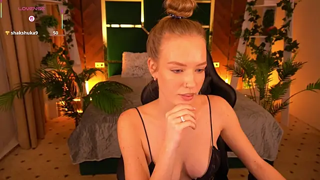 MollyyMayy online show from 02.05.26