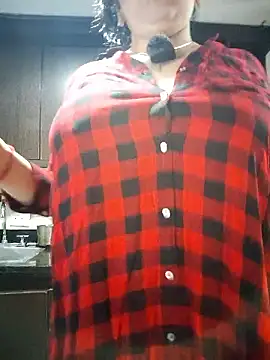 Divine Pouvoir online show from 01.07.26