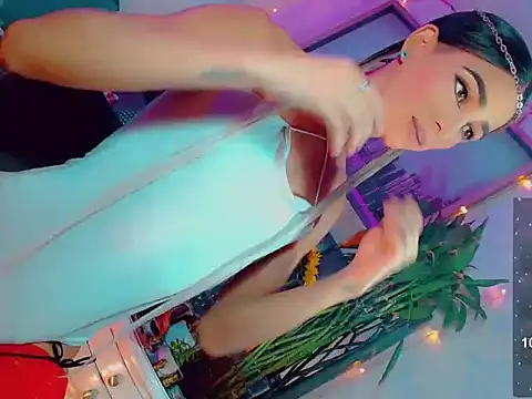 agathaferrer3 online show from 03.23.26