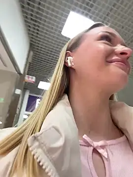 HelloAsh123 online show from 03.04.26