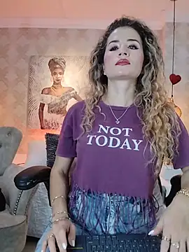 Snapshot of SamantaaJoness chatting on 02.18.26 SamantaaJoness online show from 02.18.26