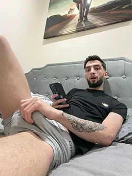 Snapshot of Juliann69Ramiro chatting on 02.17.26 Juliann69Ramiro online show from 02.17.26