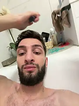 Snapshot of Juliann69Ramiro chatting on 03.02.26 Juliann69Ramiro online show from 03.02.26