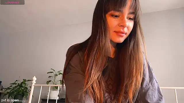 xx lily online show from 03.03.26