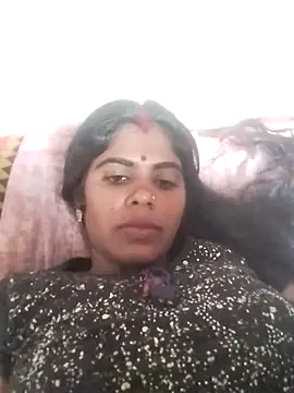 Sexy Rajkumari123 online show from 12.17.25