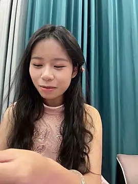 Kawaii-P online show from 01.05.26