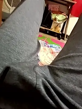 Snapshot of loki-king-143 chatting on 02.12.26 loki-king-143 online show from 02.12.26