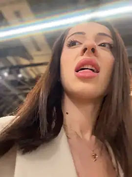 YeaLina online show from 01.16.26