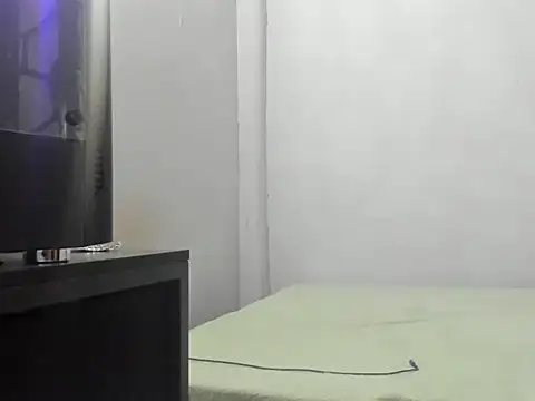 Snapshot of jhonduglas chatting on 01.10.26 jhonduglas online show from 01.10.26