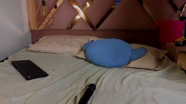 Stephanny Blush online show from 01.31.26