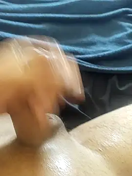 Snapshot of NUNESSW chatting on 03.25.26 NUNESSW online show from 03.25.26