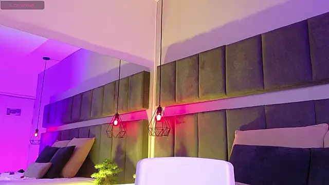 Snapshot of luna_blannco chatting on 02.13.26 luna blannco online show from 02.13.26