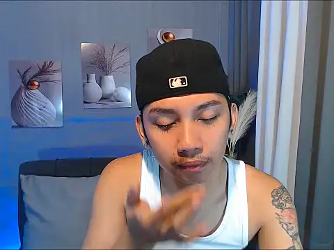 Snapshot of dylan_hardfucker chatting on 03.07.26 dylan hardfucker online show from 03.07.26