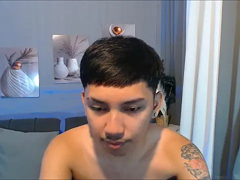 Snapshot of dylan_hardfucker chatting on 03.19.26 dylan hardfucker online show from 03.19.26