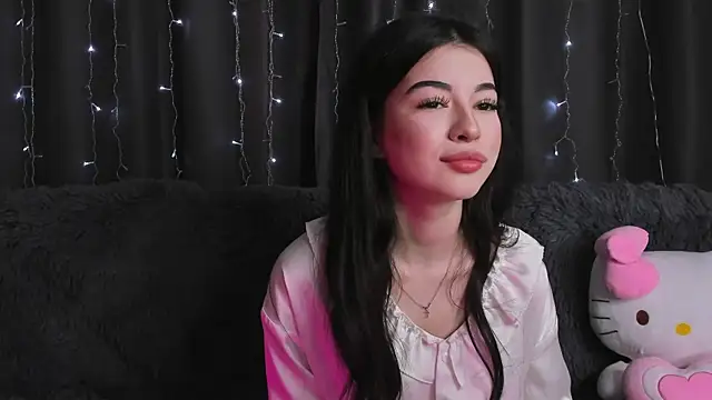 LisaColee online show from 06.24.26