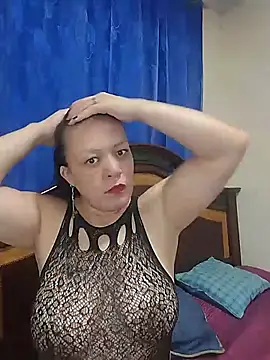 Snapshot of sandygomez chatting on 05.15.26 sandygomez online show from 05.15.26