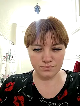 Snapshot of swett_girll chatting on 02.09.26 swett girll online show from 02.09.26