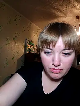 Snapshot of swett_girll chatting on 03.12.26 swett girll online show from 03.12.26