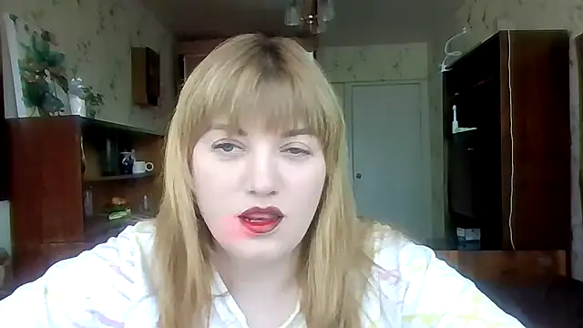 Snapshot of swett_girll chatting on 03.17.26 swett girll online show from 03.17.26