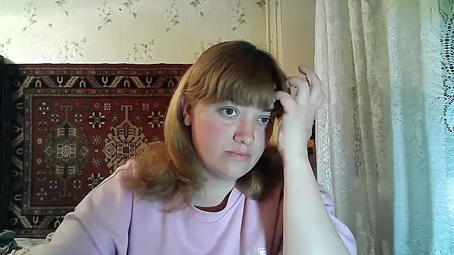 Snapshot of swett_girll chatting on 04.27.26 swett girll online show from 04.27.26