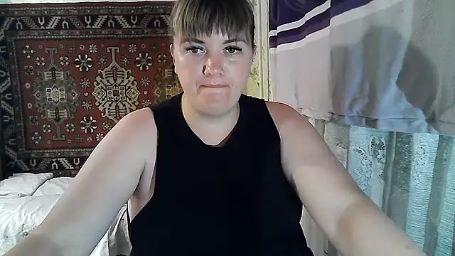 Snapshot of swett_girll chatting on 06.25.26 swett girll online show from 06.25.26